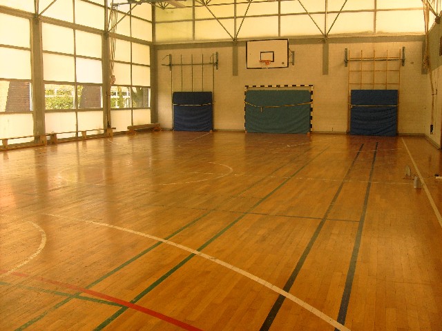Sporthalle